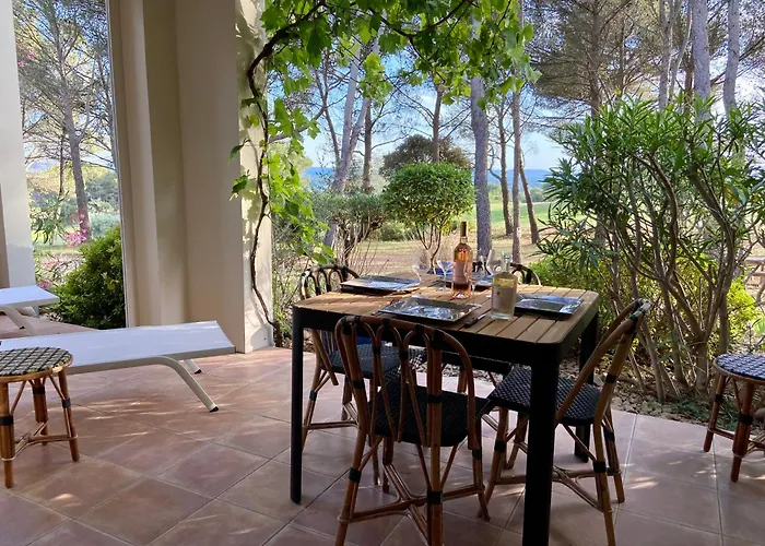 Gite Confortable Vue Exceptionnelle - Golf De Saumane