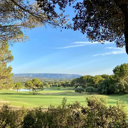 Gite Confortable Vue Exceptionnelle - Golf De Saumane Exterior photo