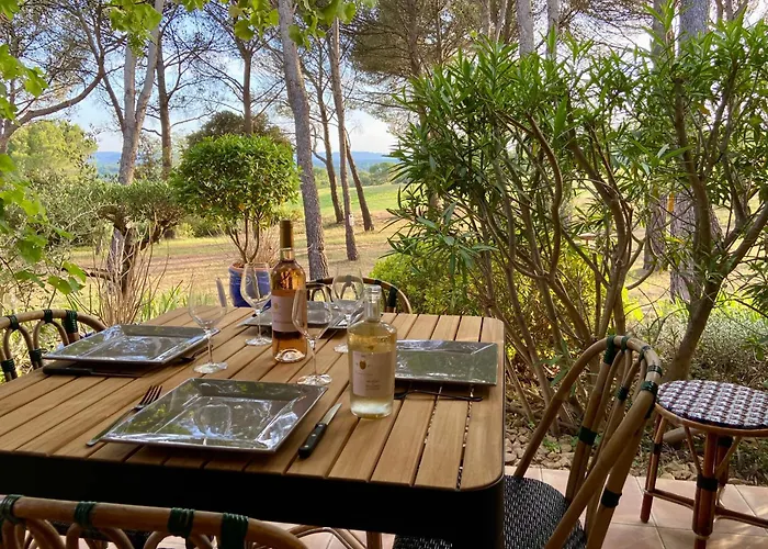 Gite Confortable Vue Exceptionnelle - Golf De Saumane